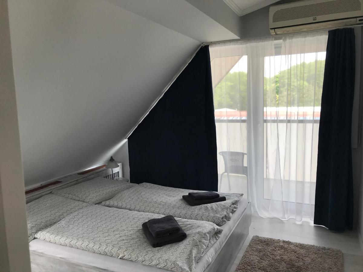 Relax Apartmenthouse Heviz Exterior photo